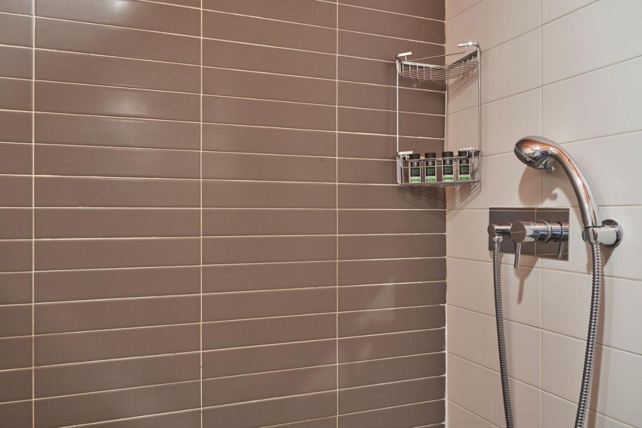 Contemporary & Comfy Apt Next To Acropolis Museum Athens Luaran gambar