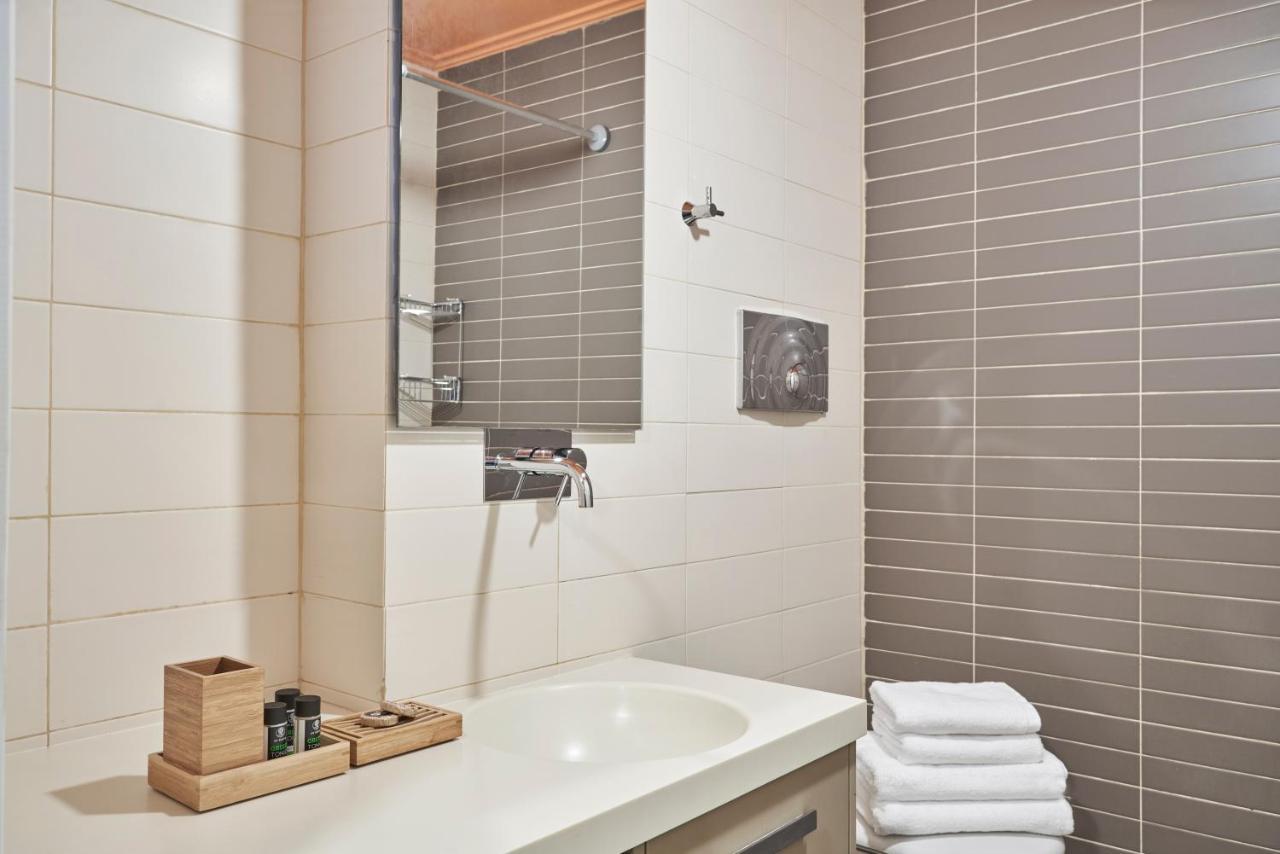 Contemporary & Comfy Apt Next To Acropolis Museum Athens Luaran gambar